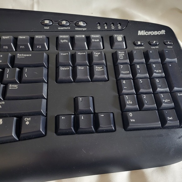 Microsoft Digital Media Keyboard 1.0A USB Wired Ergonomic Media Control Computer - Picture 2 of 8